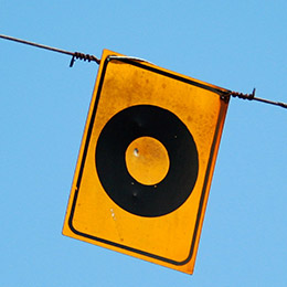 高级权限开通的短信轰在线轰炸